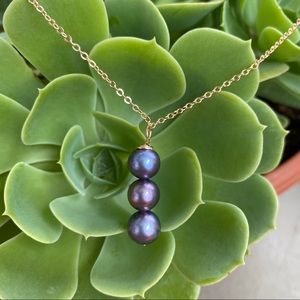 Fresh water pearls necklace